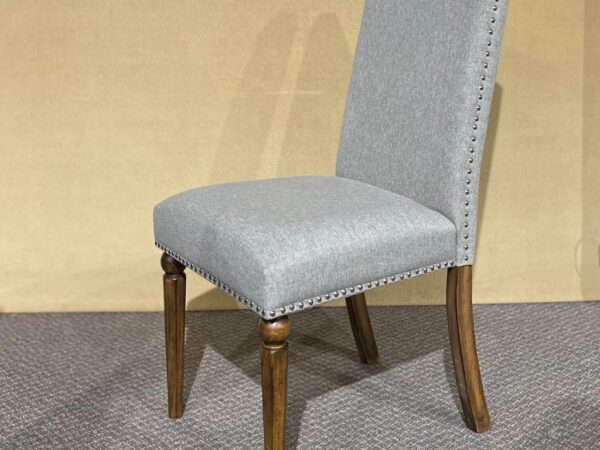 TUFTED GREY FABRIC CHAIR WITH WOODEN LEGS